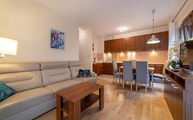 Apartament 4 Pory Roku basen sauna 200m plaża